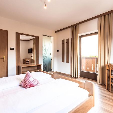 Hotel Zum Loewen - Al Leone Meltina Extérieur photo