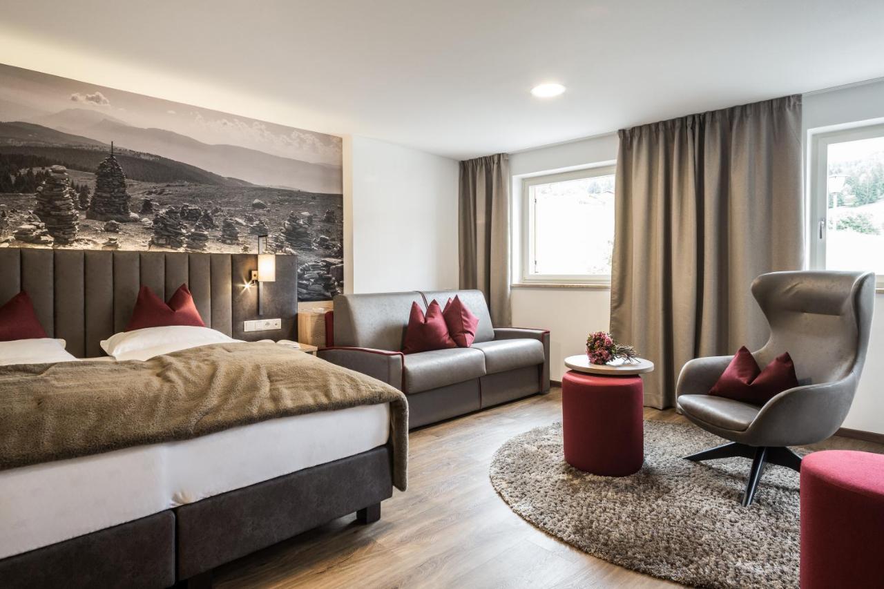 Hotel Zum Loewen - Al Leone Meltina Extérieur photo