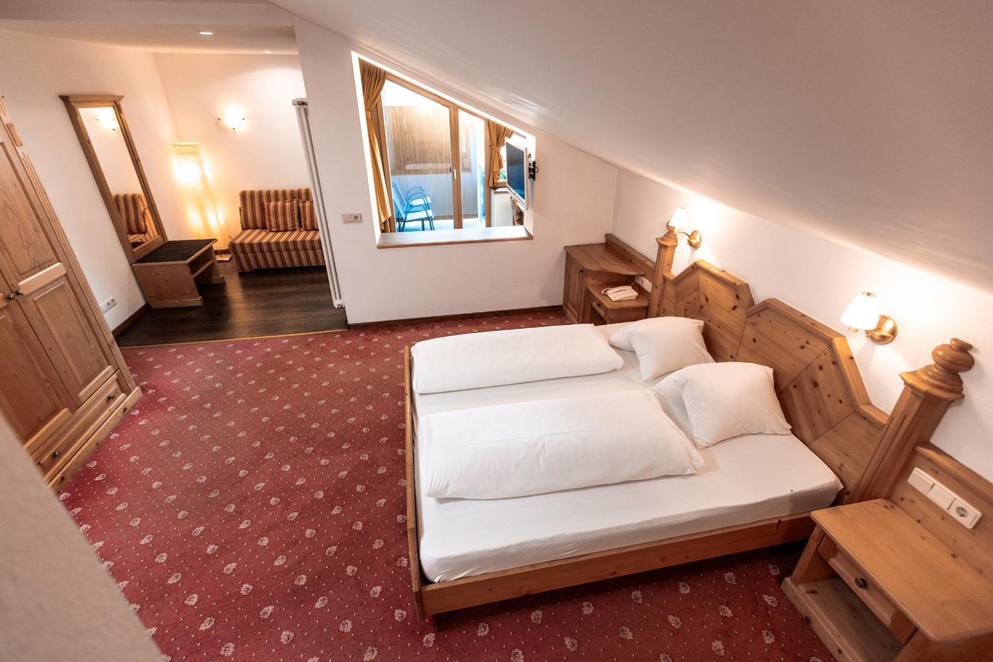 Hotel Zum Loewen - Al Leone Meltina Extérieur photo