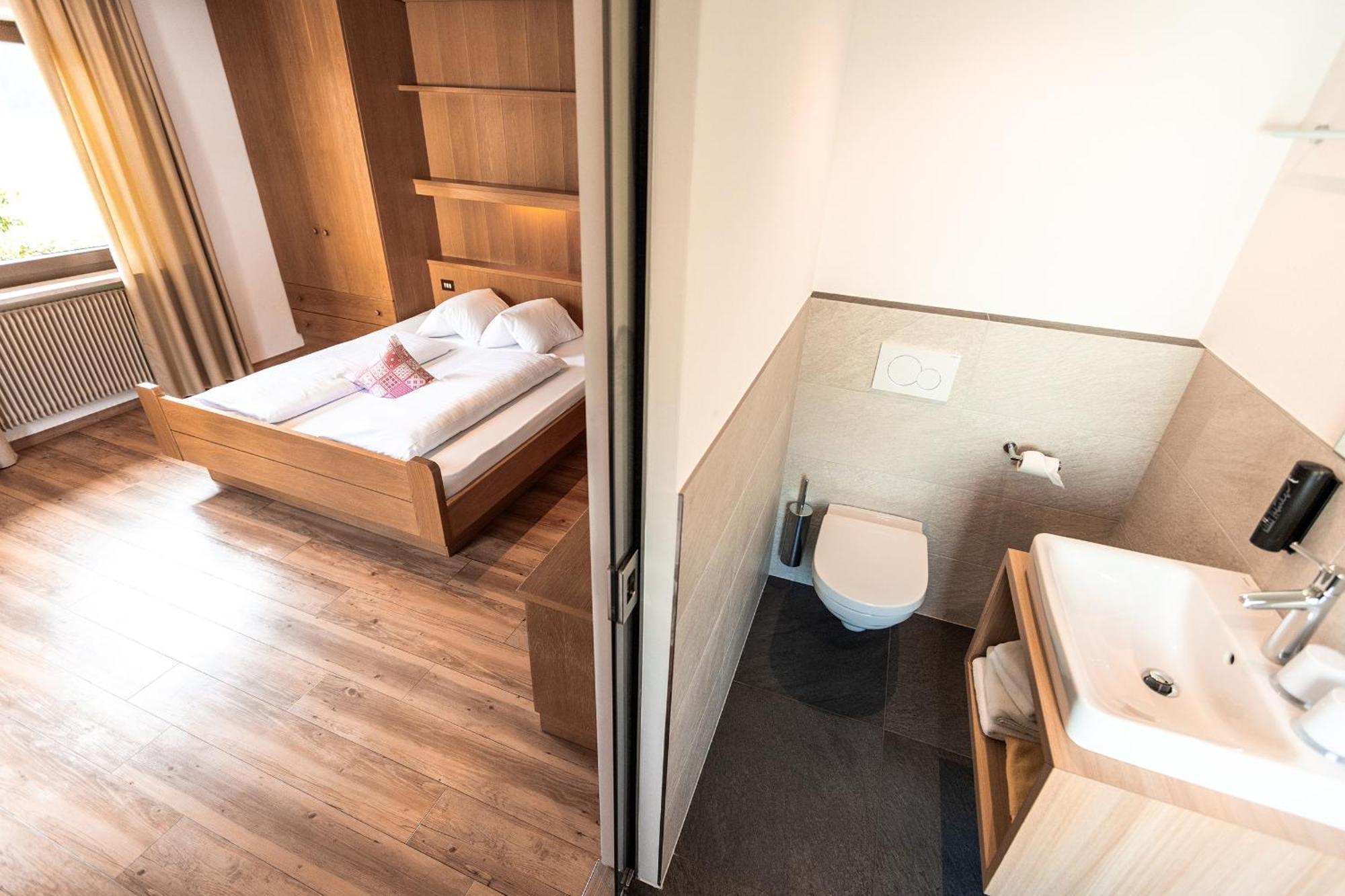 Hotel Zum Loewen - Al Leone Meltina Extérieur photo